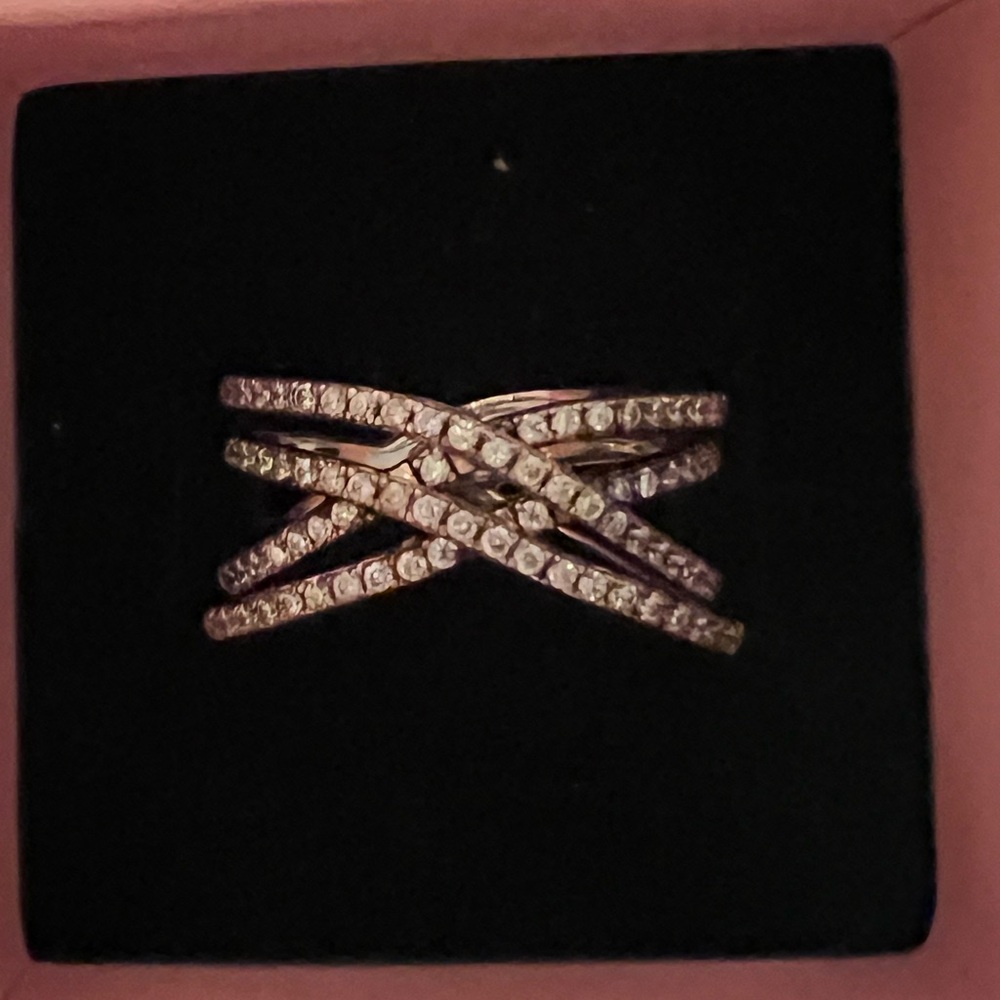 Pandora Ring size 8 Elegant Silver and beautiful crystal Women's Ring .